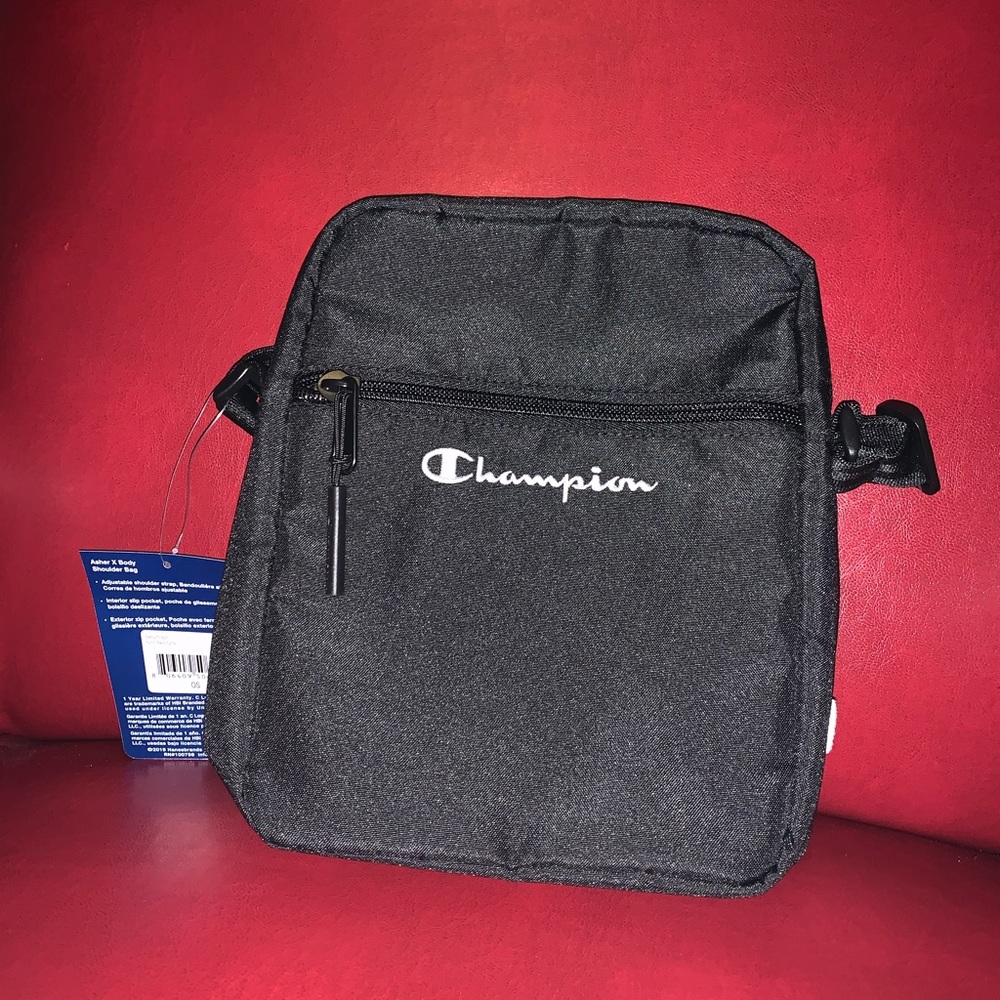 CHAMPION SLING BAG NEW